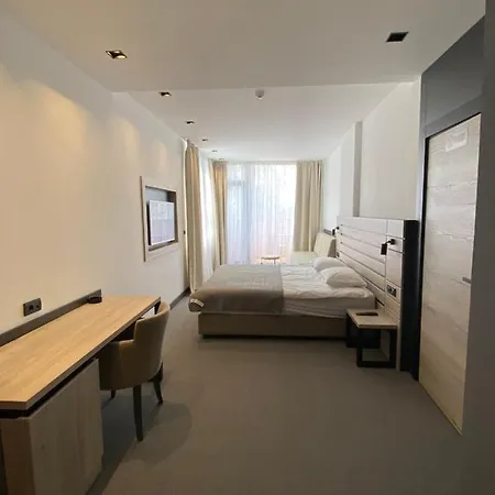 Aparthotel Super Seven