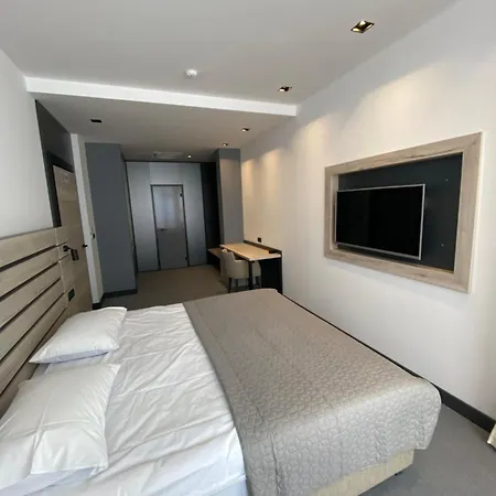 Super Seven Apartmanhotel Belgrád