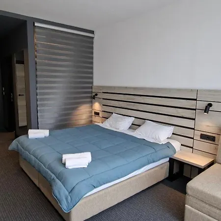 Lägenhetshotell Super Seven 4*