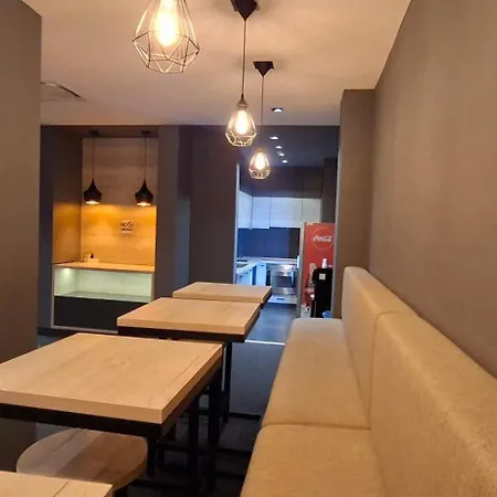 Super Seven Aparthotel Belgrad